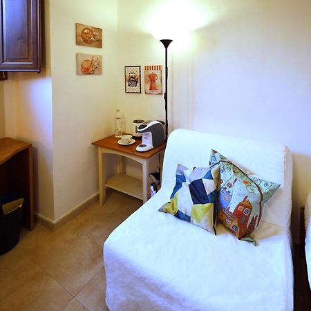 Cataneasy Rooms Luaran gambar