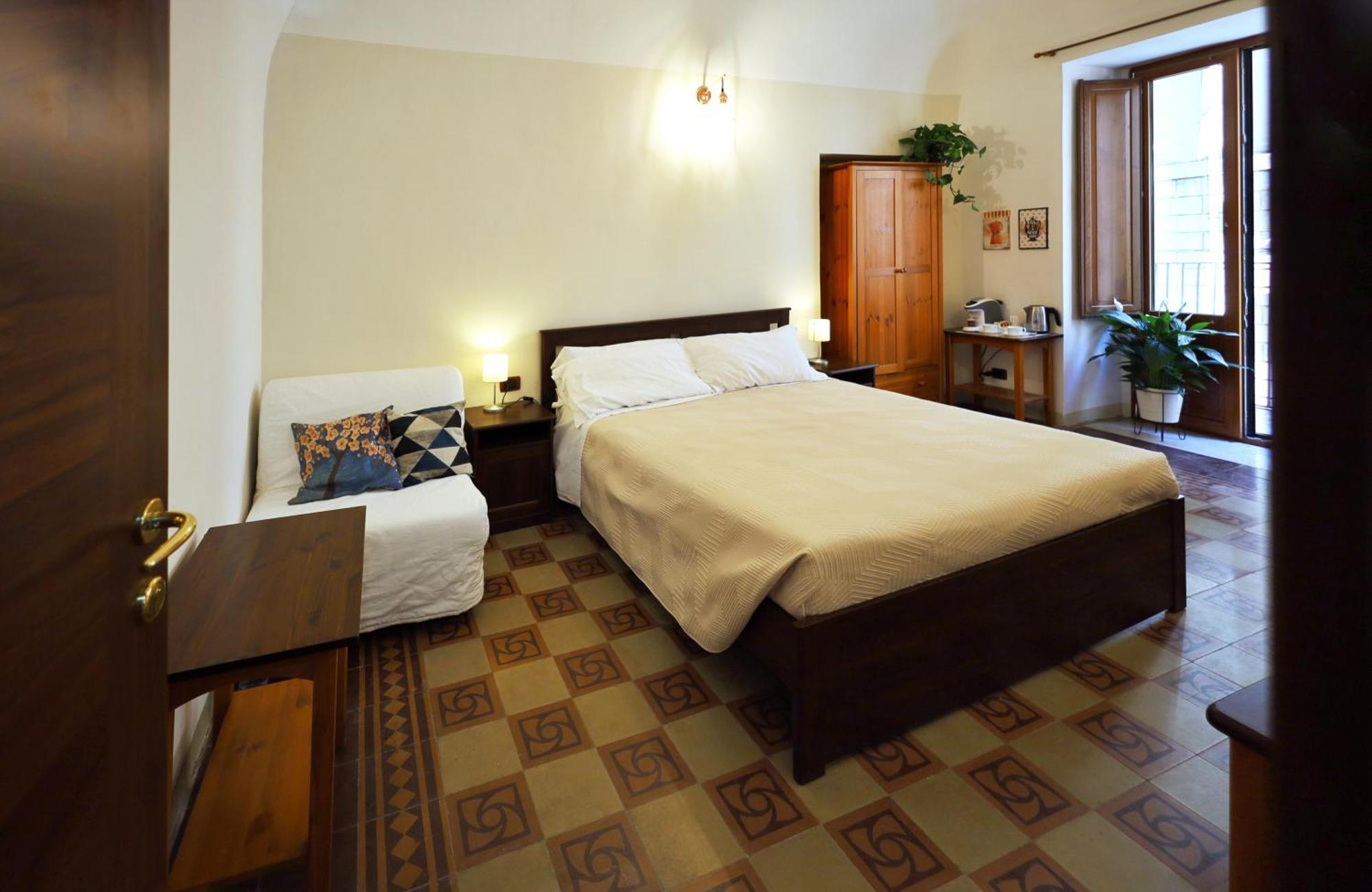Cataneasy Rooms Luaran gambar
