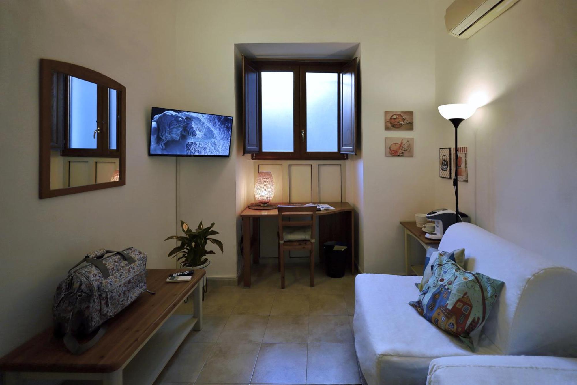 Cataneasy Rooms Luaran gambar
