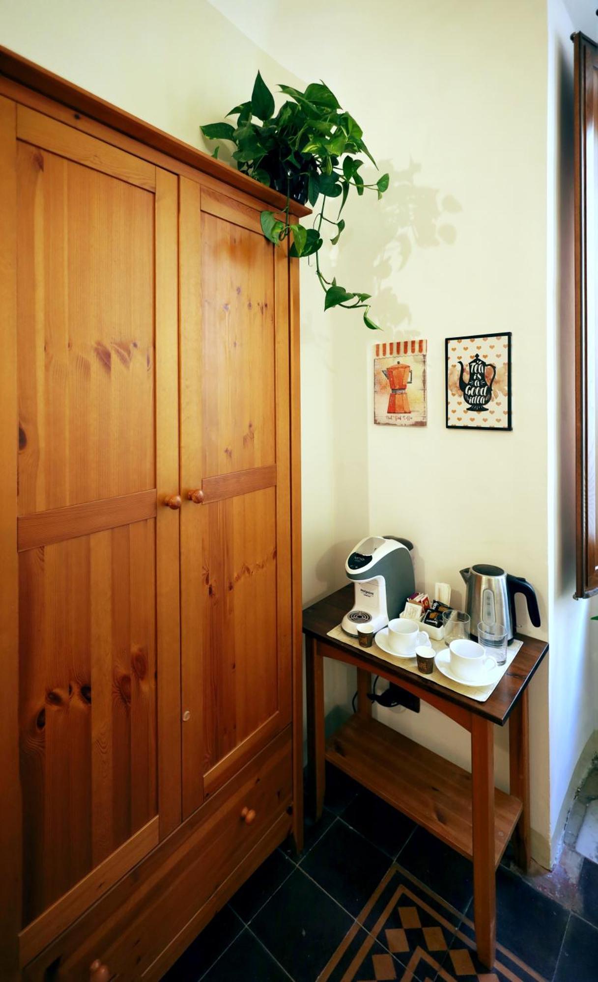 Cataneasy Rooms Luaran gambar